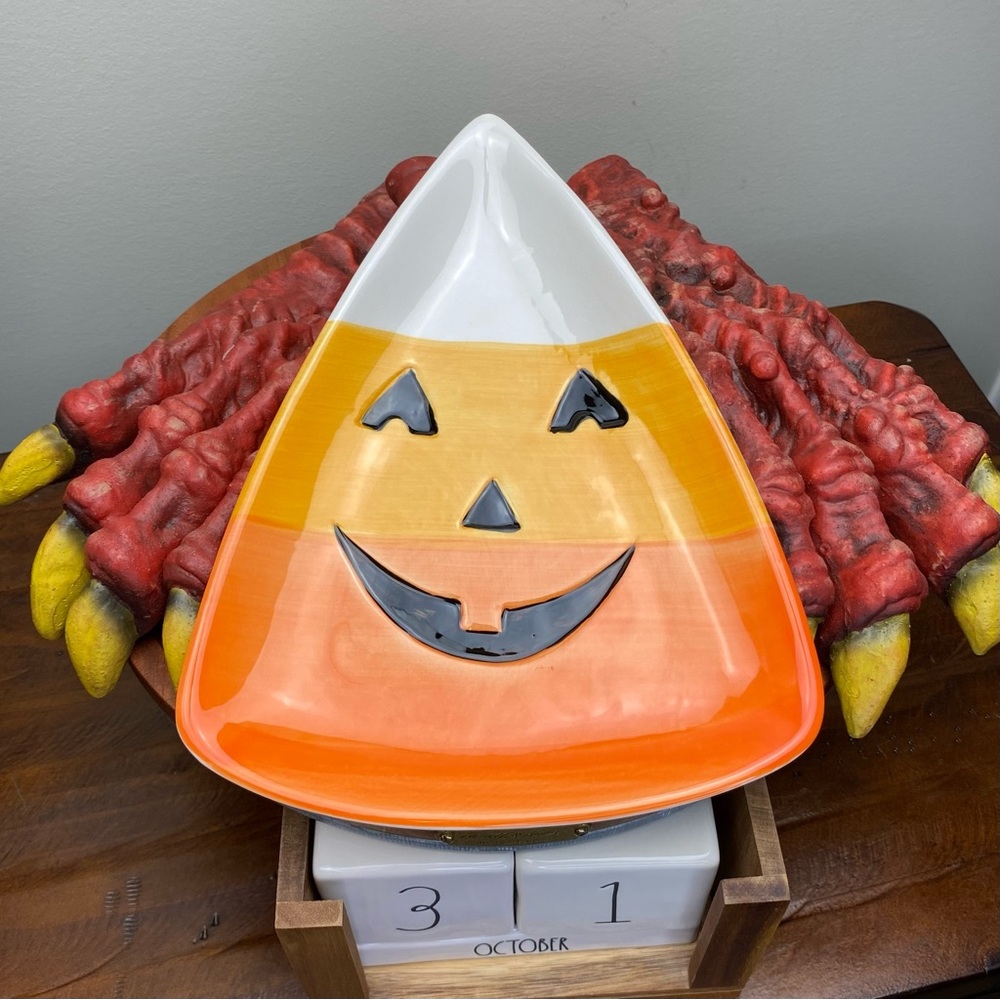 Halloween Candy Corn Serving Dish NWT